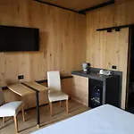 Roggia Dei Cedri Resort *