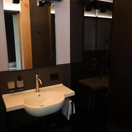 Roggia Dei Cedri Resort *